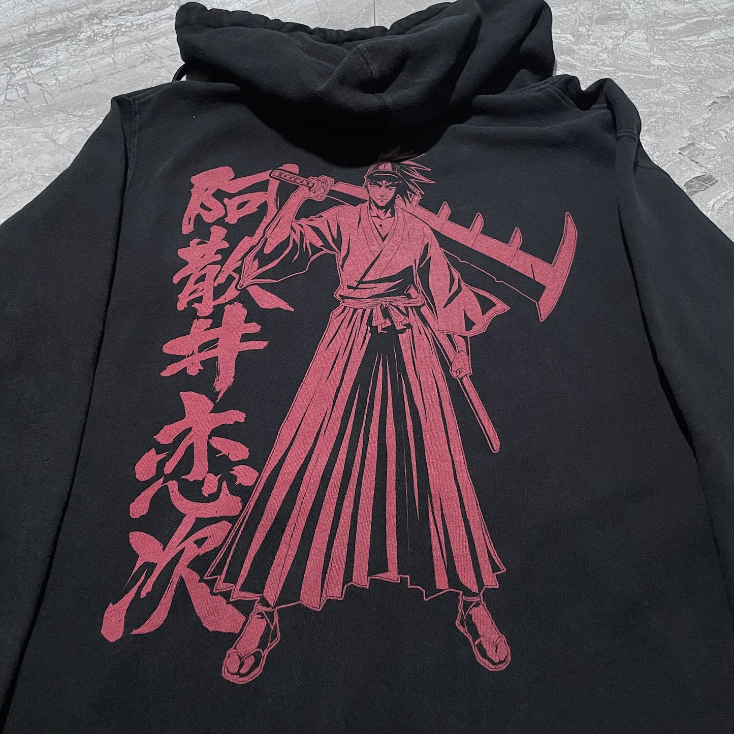 00s  BLEACH  “ 阿散井恋次のＸＬフーディ流石にヤバい。笑(オフィシャル)”