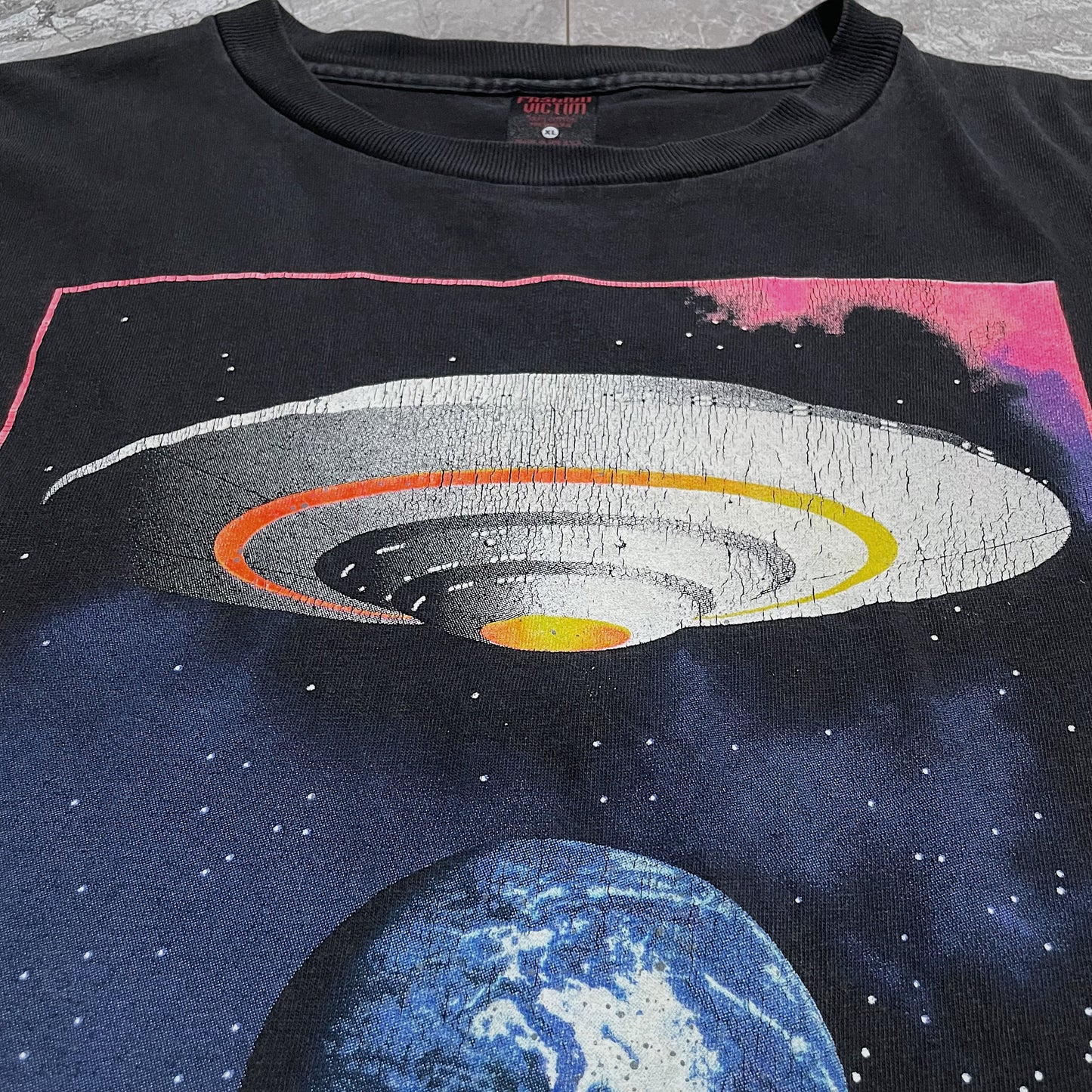 90s  ファッション・ヴィクティムでターゲットアースぐぅ刺さった  “しかも役満個体。笑(良フェード×ＸＬサイズ)”